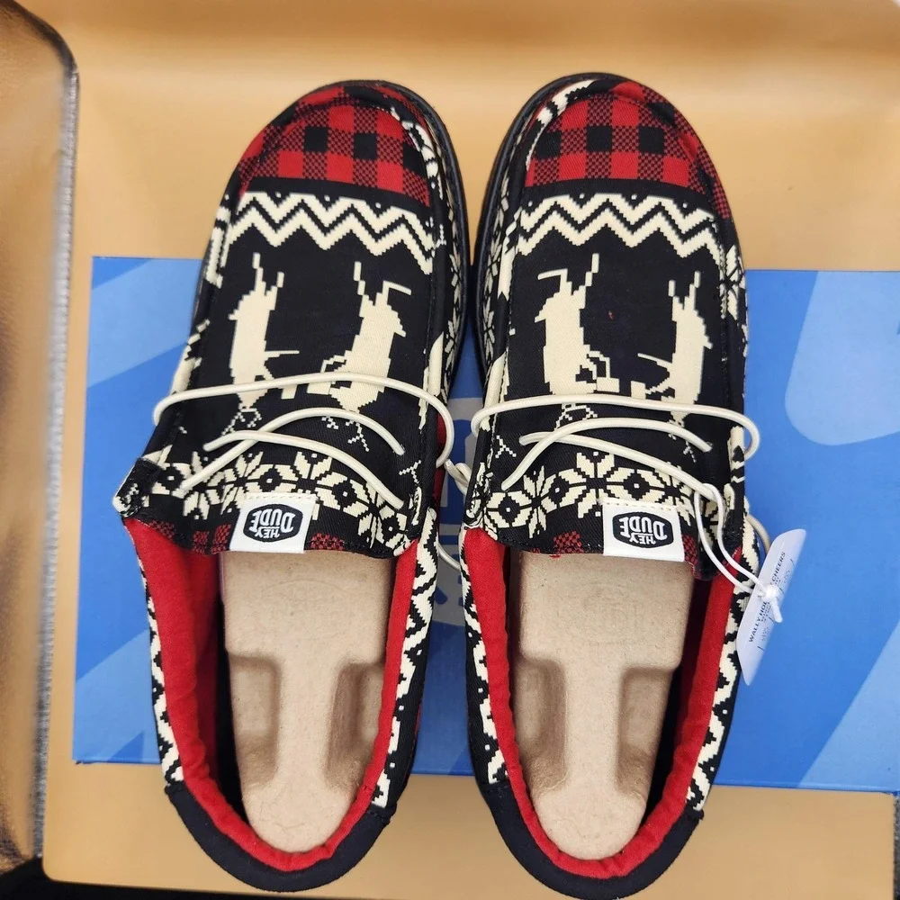 Hey Dude Wally Holiday Cheers Shoes Mens Size 11 Black Multi Casual Comfort Xmas